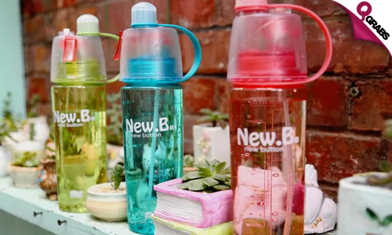 2-in-1 Sports Water Bottle with Spray!